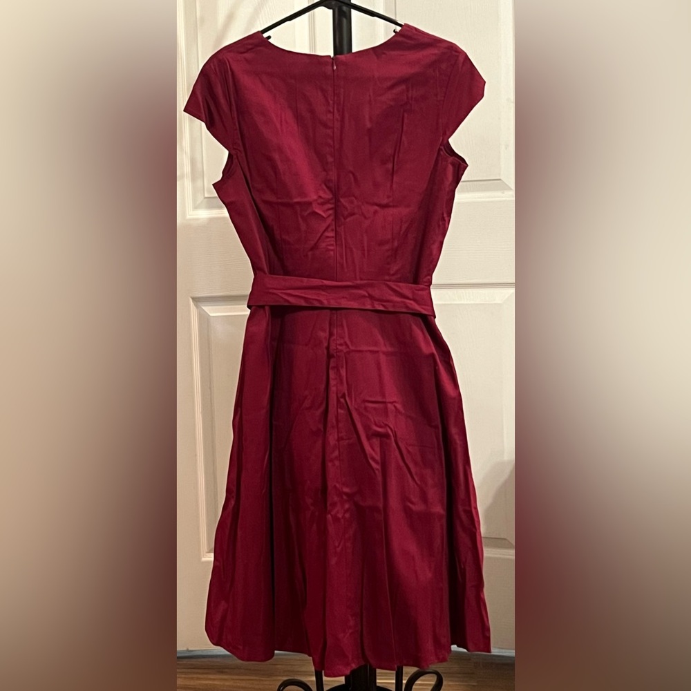 🍷 Vintage Charm – Dress Tells Deep Wine Red Fit & Flare Dress (XL) - Picture 5 of 9